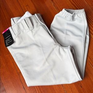 #10 Women’s NWT Light grey softball pants sz Medium